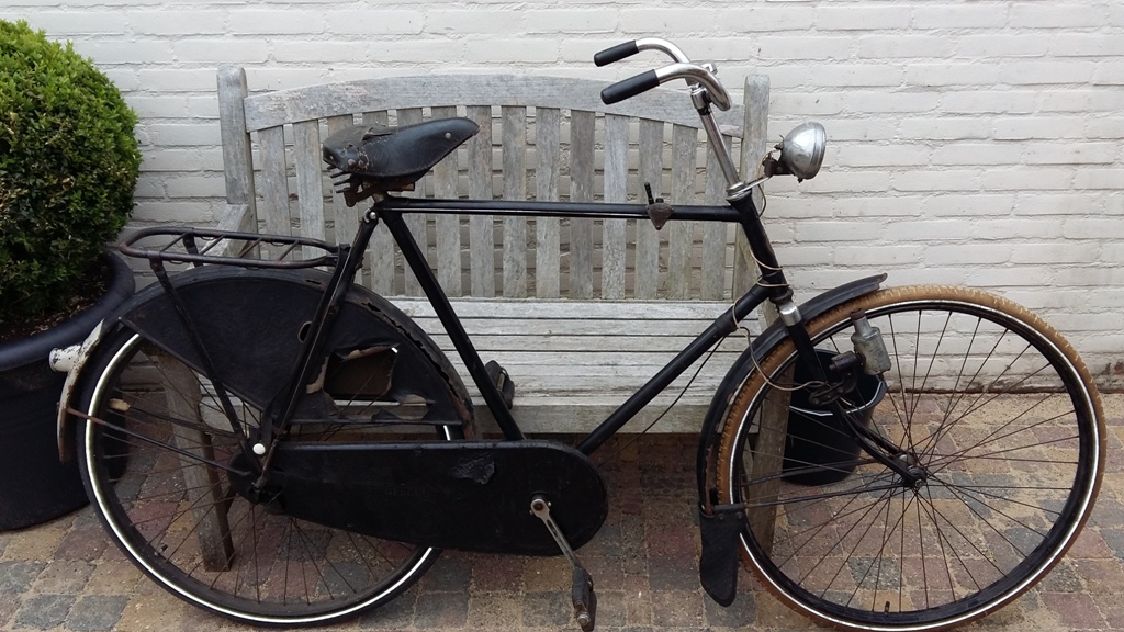 gazelle 1939 rechts.jpg