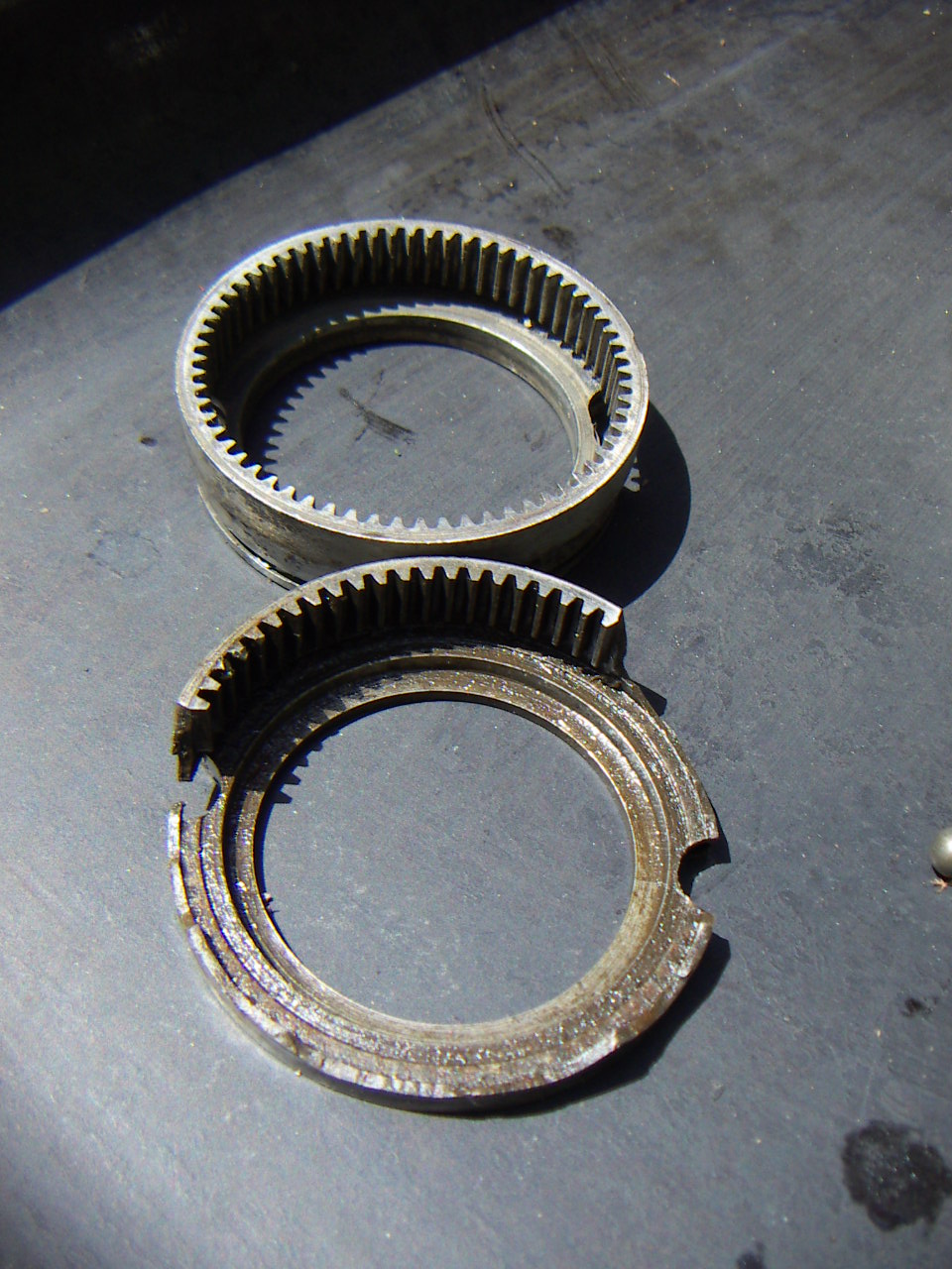 ring uit de v en a naaf