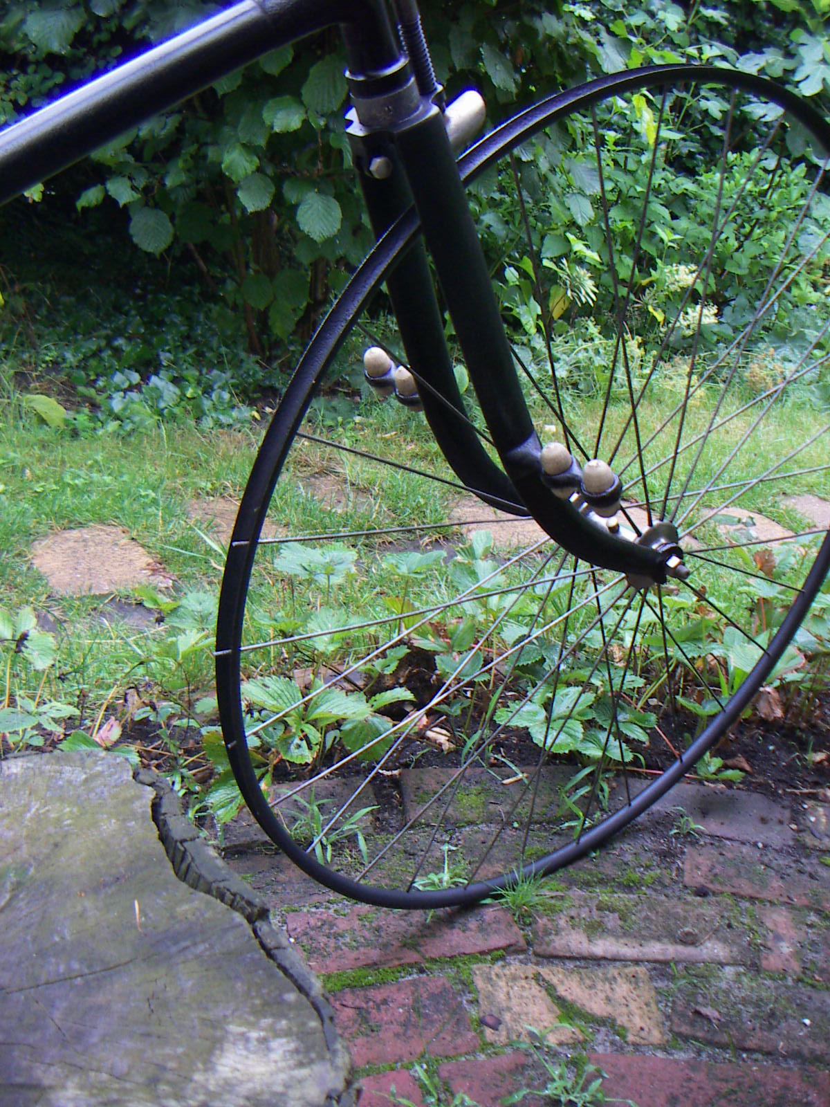 nog 5 koppen te slaan op de 5 gebroken spaken