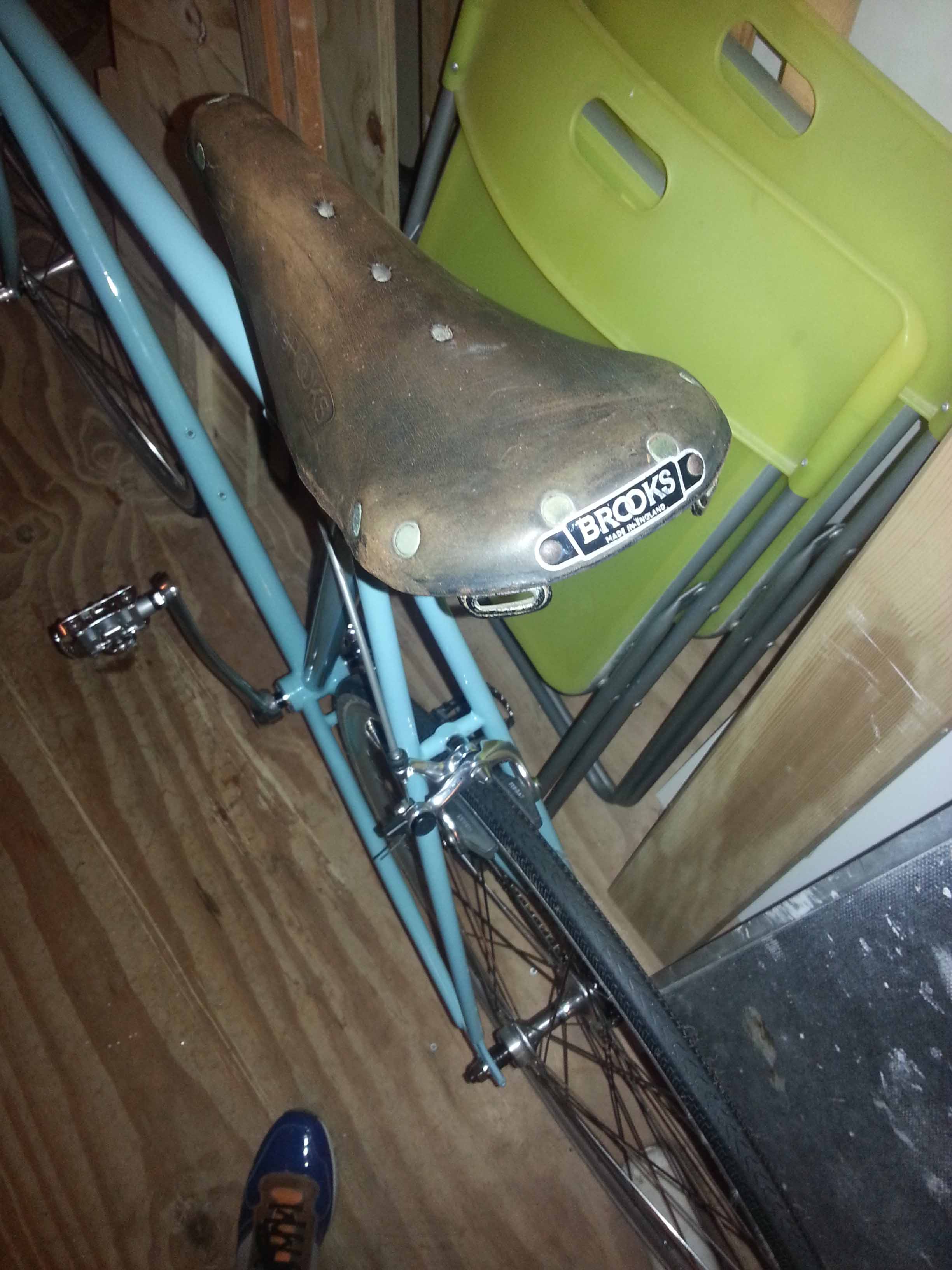 Het brooks zadel, tijdelijk in gebruik op mijn Concorde