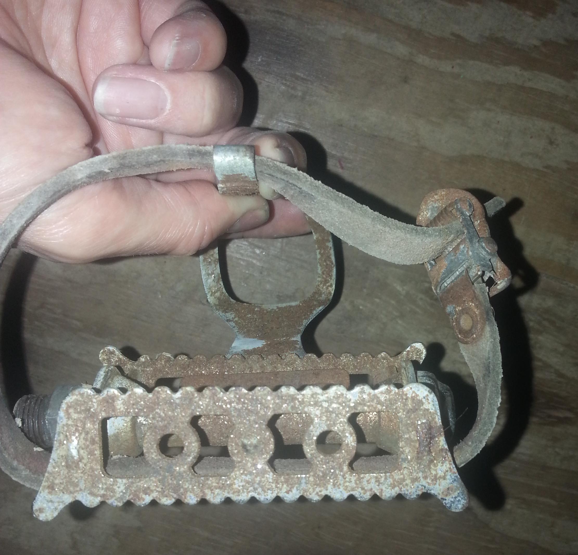 Lyotard 36 pedaal.jpg