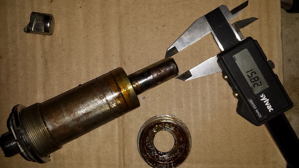 Asdiameter, t.p.v. lager vermoedelijk 16,00 mm