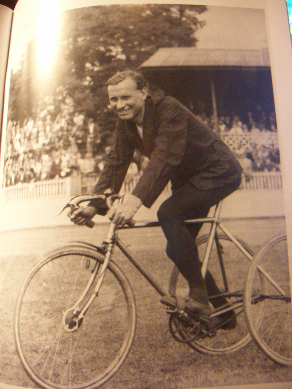 The boneshaker no 197 spring 2015