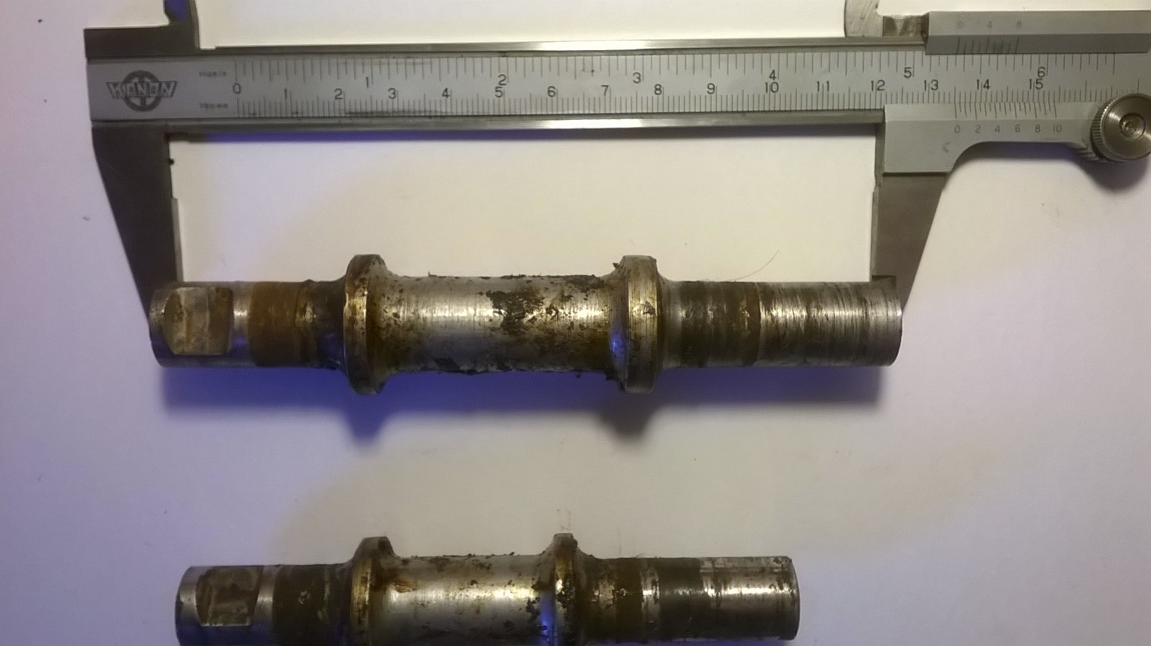 breedte achterste trapas