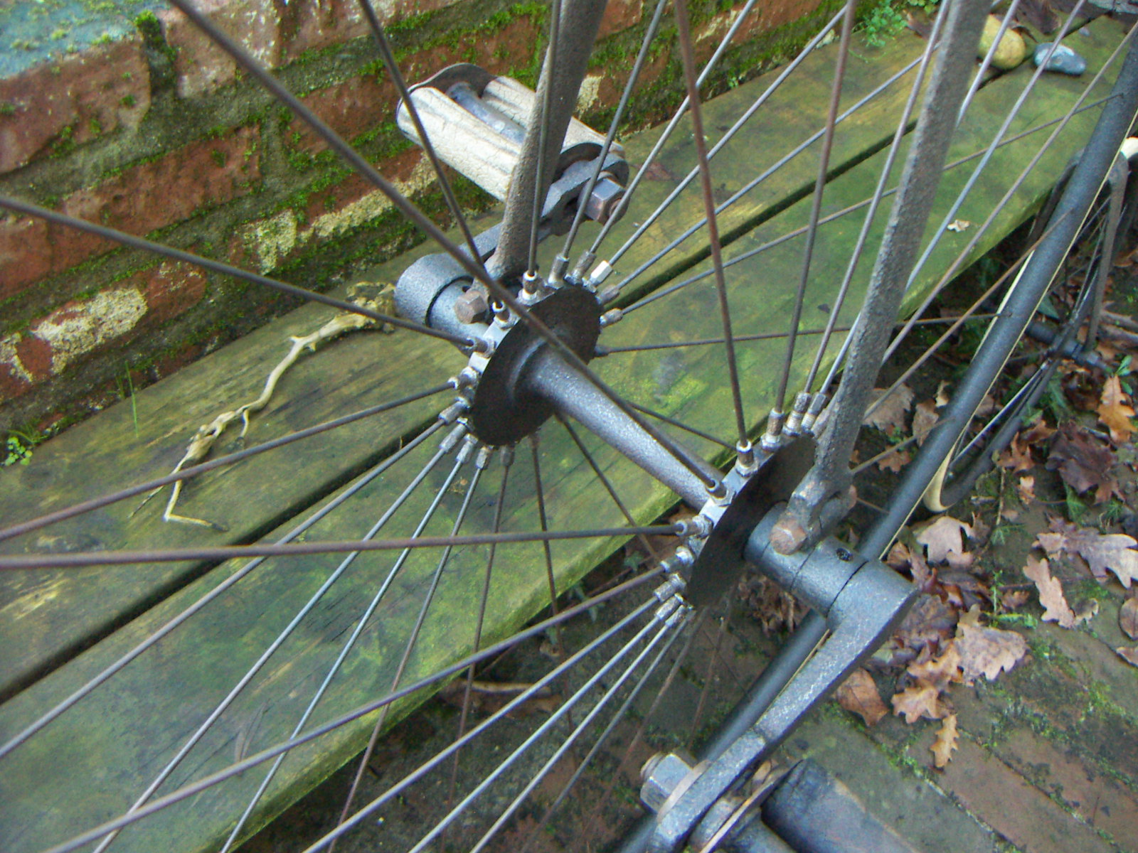 Naaf en spaken van het voorwiel