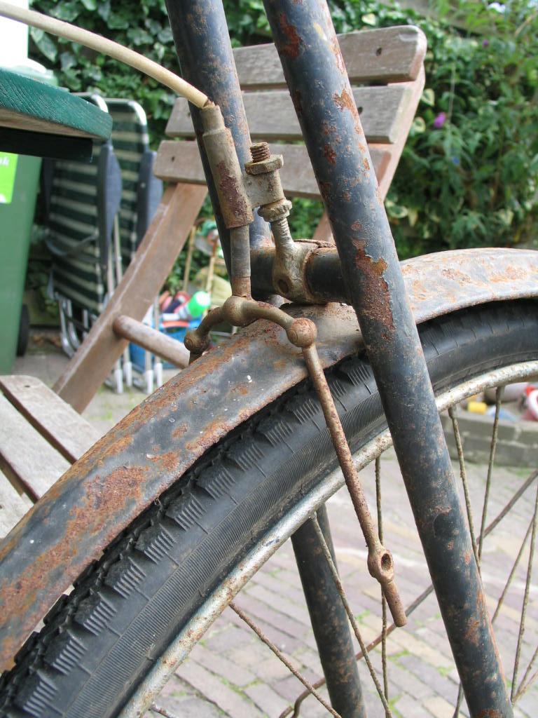 Engelse onbekende fiets circa 1910 004.jpg