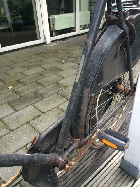 Fiets in oude staat 6