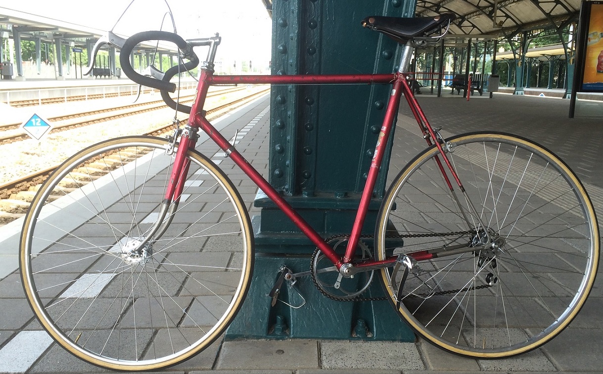 Onlangs bij Simon in Den Bosch gerestaureerde Eroba 1950