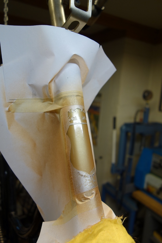 Ook gespoten met een malletje (met fotolijm)