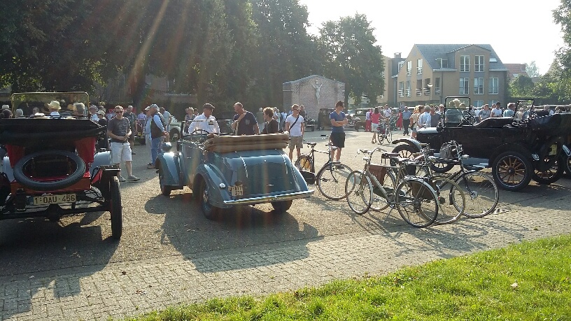 oldtimer rit.jpg