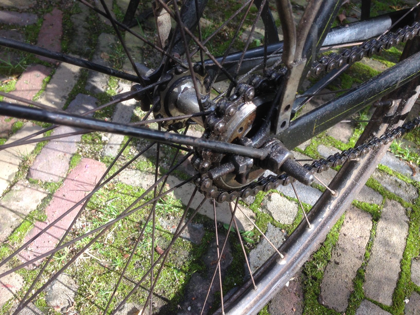 Automoto achternaaf.jpg