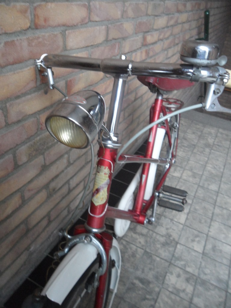 kinderfiets front.JPG
