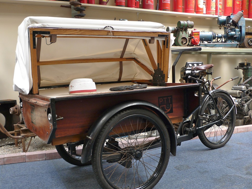 PTT bakfiets met kap