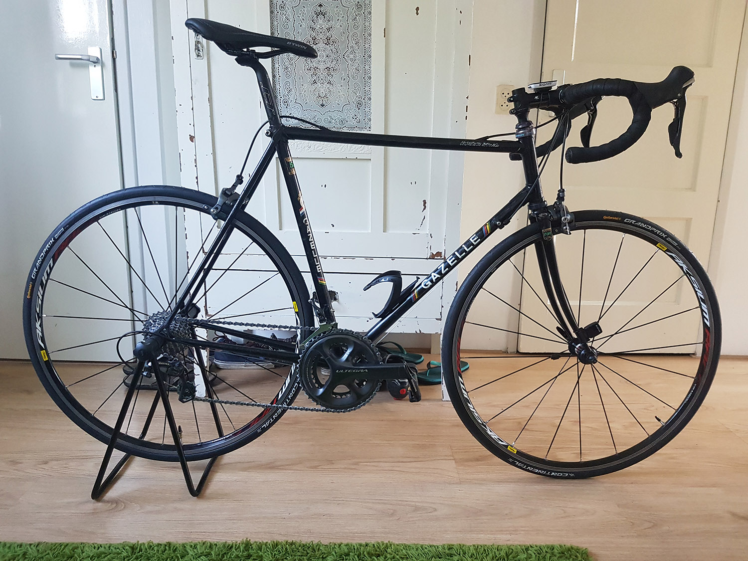 Gazelle CM AA-Special 82.jpg