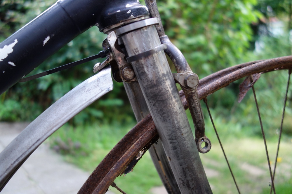 bevestiging van de Chater lea rem