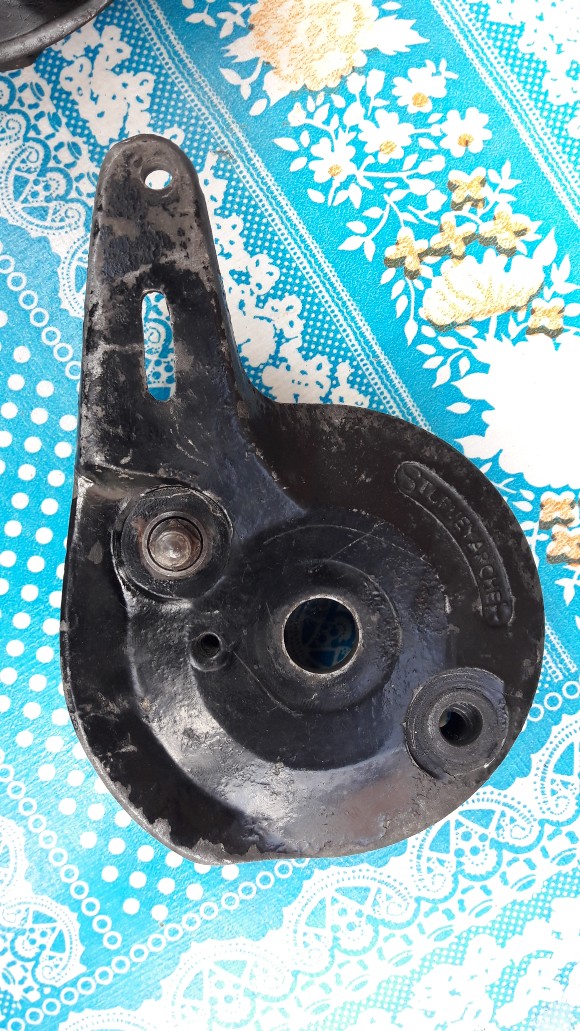 Originele ankerplaat achter