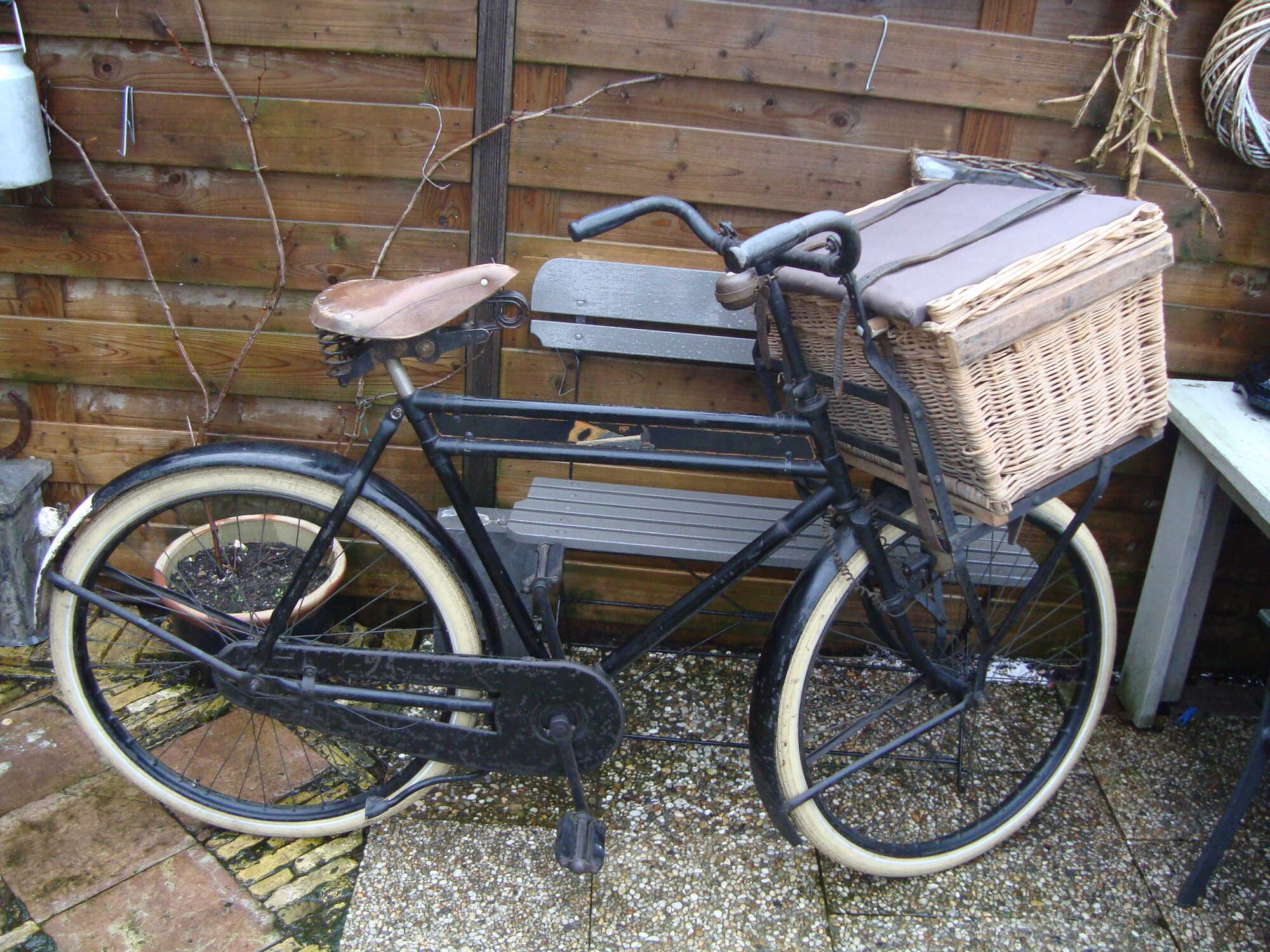 De oude fiets 008.JPG