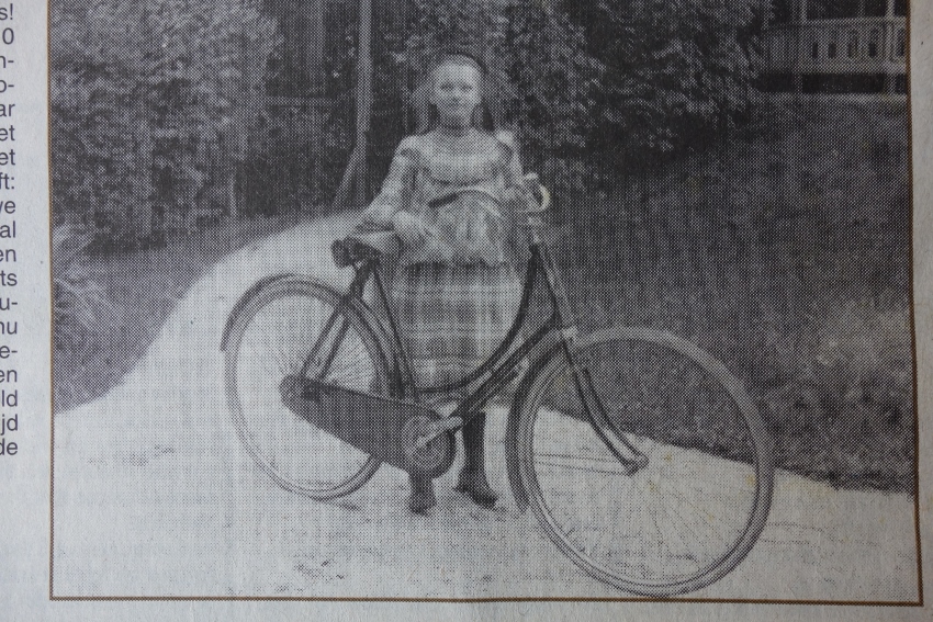 Annie met haar Fongers Uit krant Veendammer