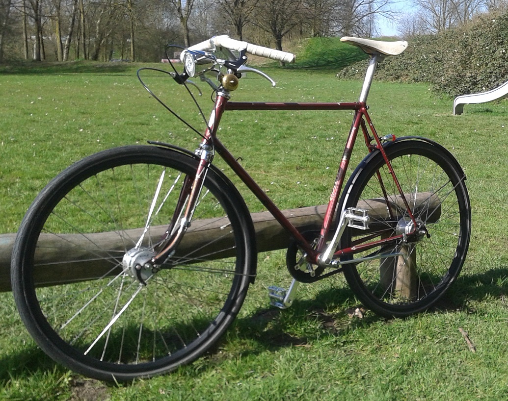 Custom op basis van een Gazlle Sport Superlicht uit 1967