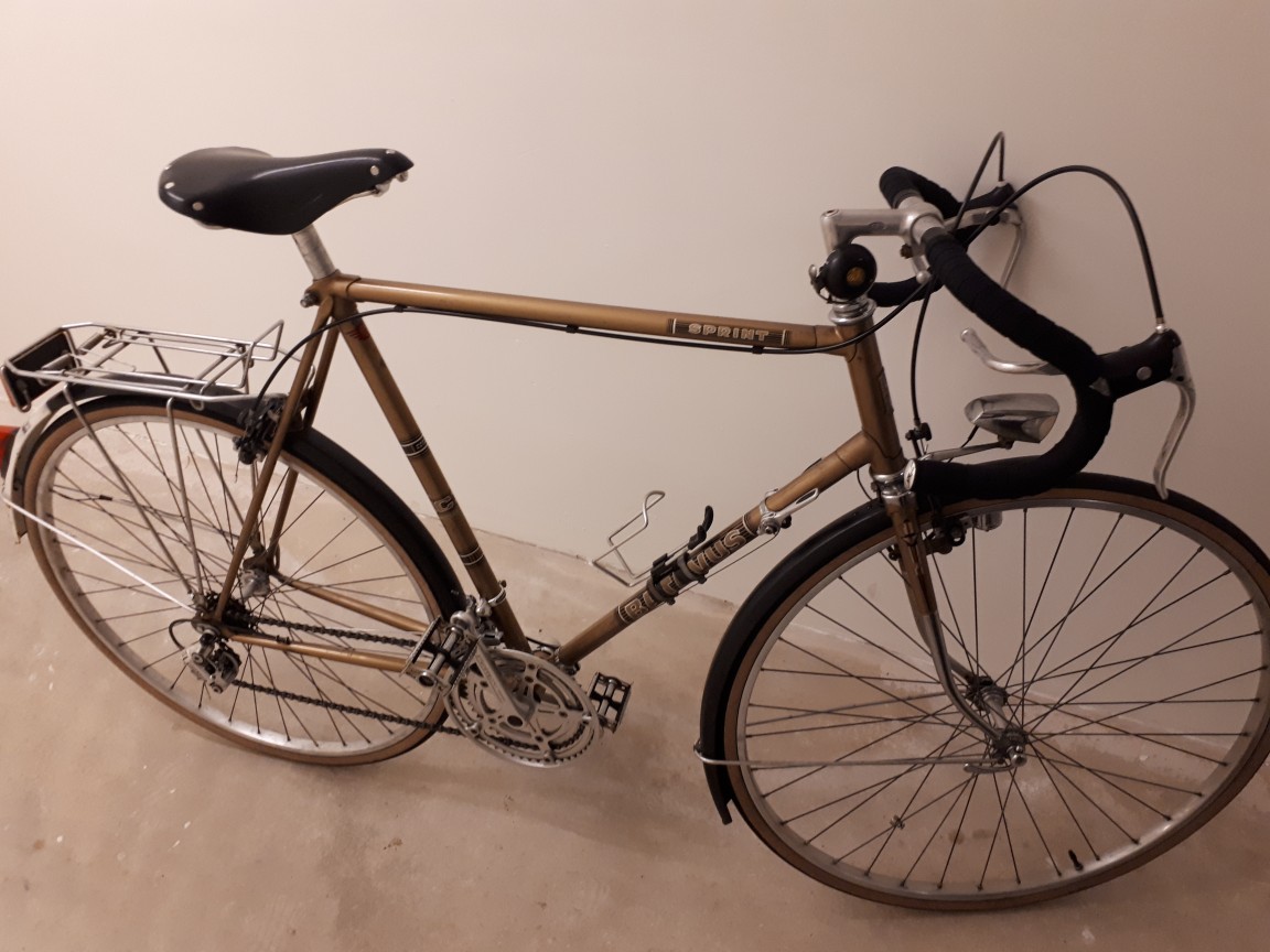 Batavus sprint 1980, nog altijd 11 jaar ouder dan ikzelf.