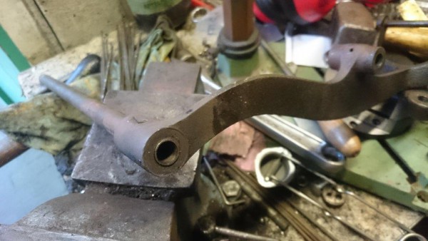 DSC_0098.jpg (79.46 KiB) 48551 keer bekeken hier zie je het budje erdoor steken