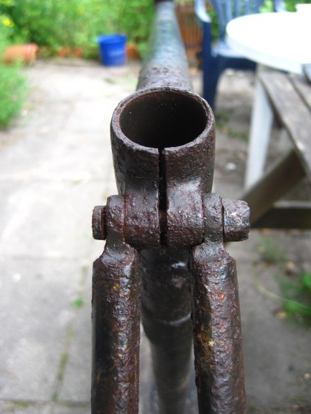 uiteinden staande achtervork_klein.jpg