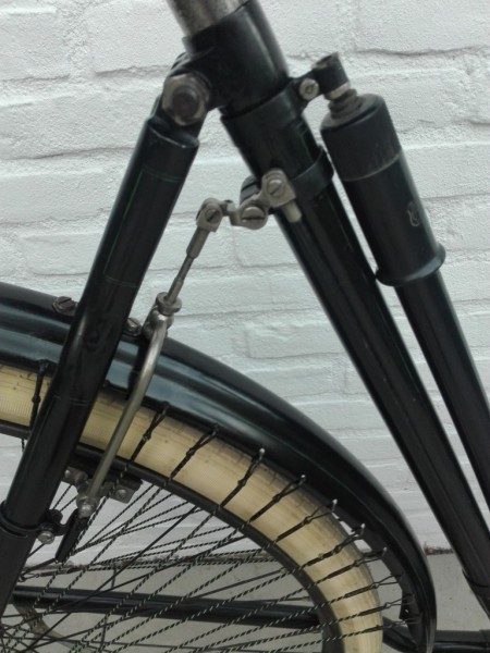 DZ 1909 zitbuis 1.jpg