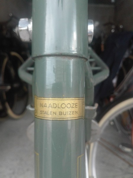 naadlooze