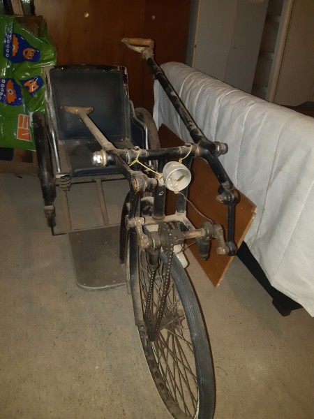 AntiekeInvalideFiets_voorkant.jpeg