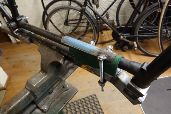 systeem om de buis recht te trekken