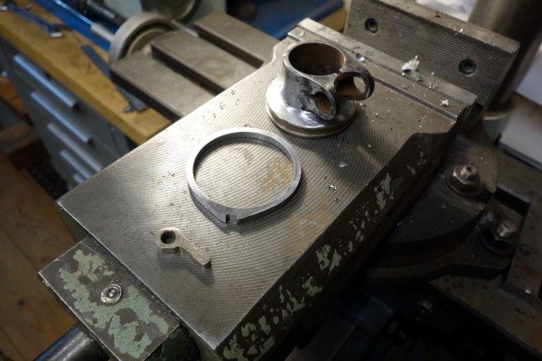 borgring uit een stuk staf gedraaid