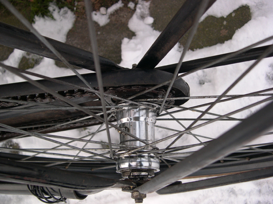 Achternaaf F&amp;S E 3.2 eigenlijk voor spaak 11