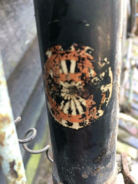 Herkent iemand dit merk?