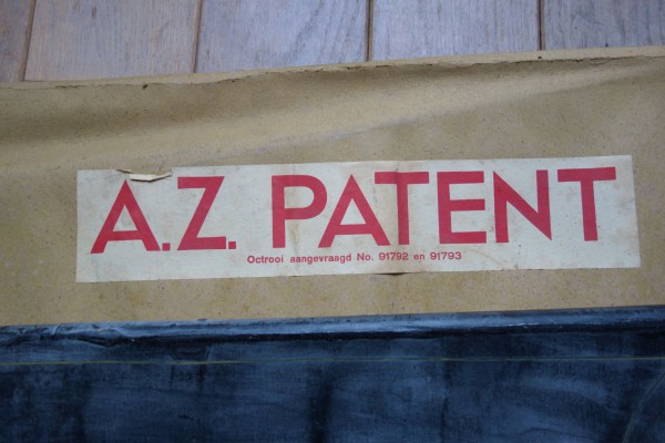 AZ patent kettingkast 2.JPG
