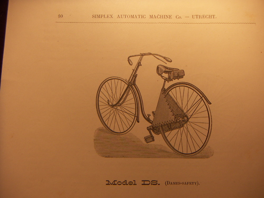 Simplex damesfiets 1891.JPG
