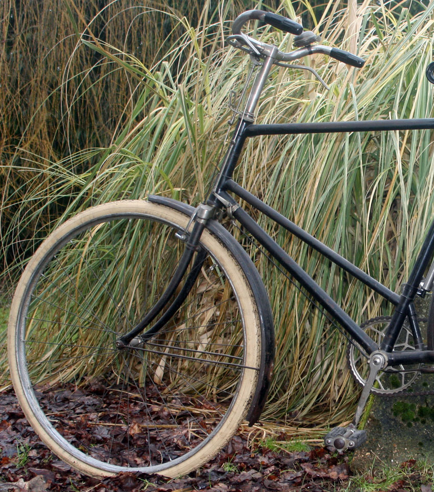 1912_Royal Enfield standard Girder_zie Oldbike voor fotos.jpg