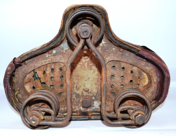 Met stalen onderplaat