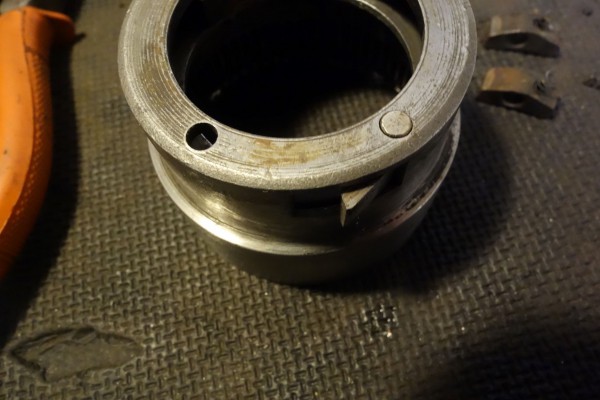 1 SA X pallen afgeslepen.JPG (365.31 KiB) 6324 keer bekeken teruggeplaatste pallen