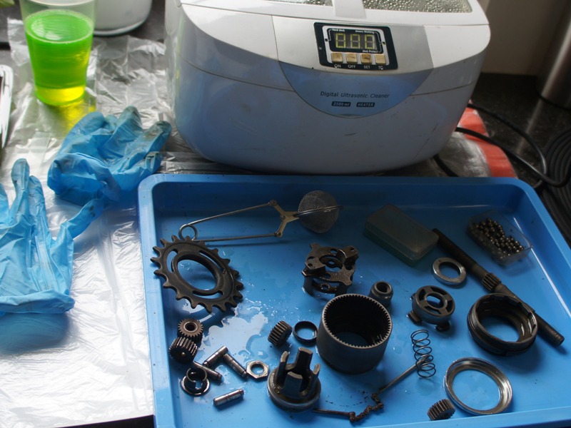 gazelle naaf reiniging 1.jpg