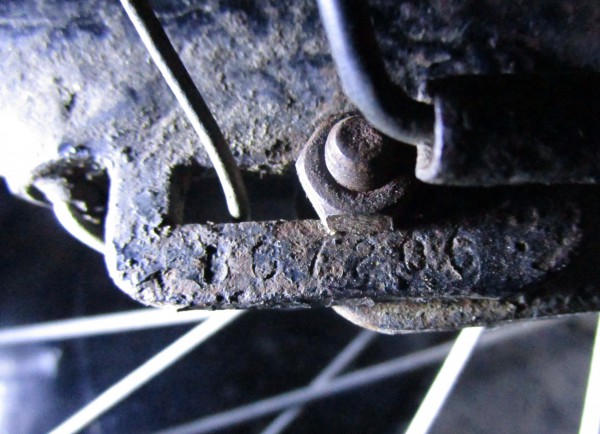 Juncker kruisframefiets revisie, framenummer B07206 (1).JPG