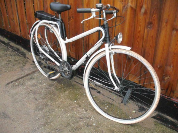 Bijzonder frame damesfiets, Mpl.jpg