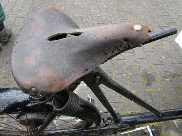 Bakfiets, Jansen, Luttenbergerweg 34 - onder Hellendoorn (7).JPG