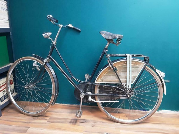 Fongers damesfiets, knieframe, Mpl, E150, 1.jpg