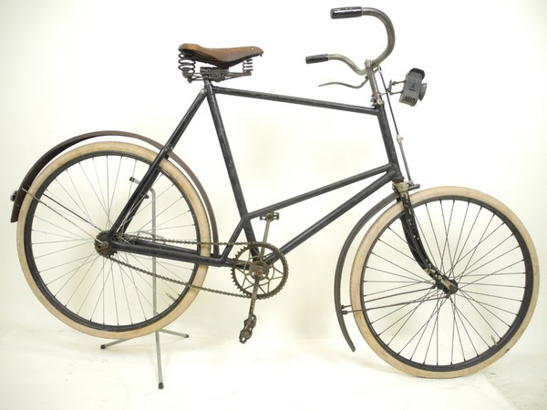 Enfield duplex girder frame.jpg