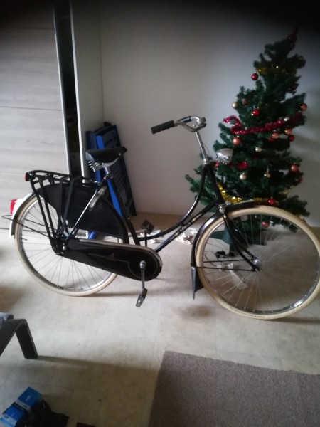 witte buiten banden.