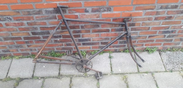 WhatsApp Image 2021-03-27 at 22.14.38.jpeg