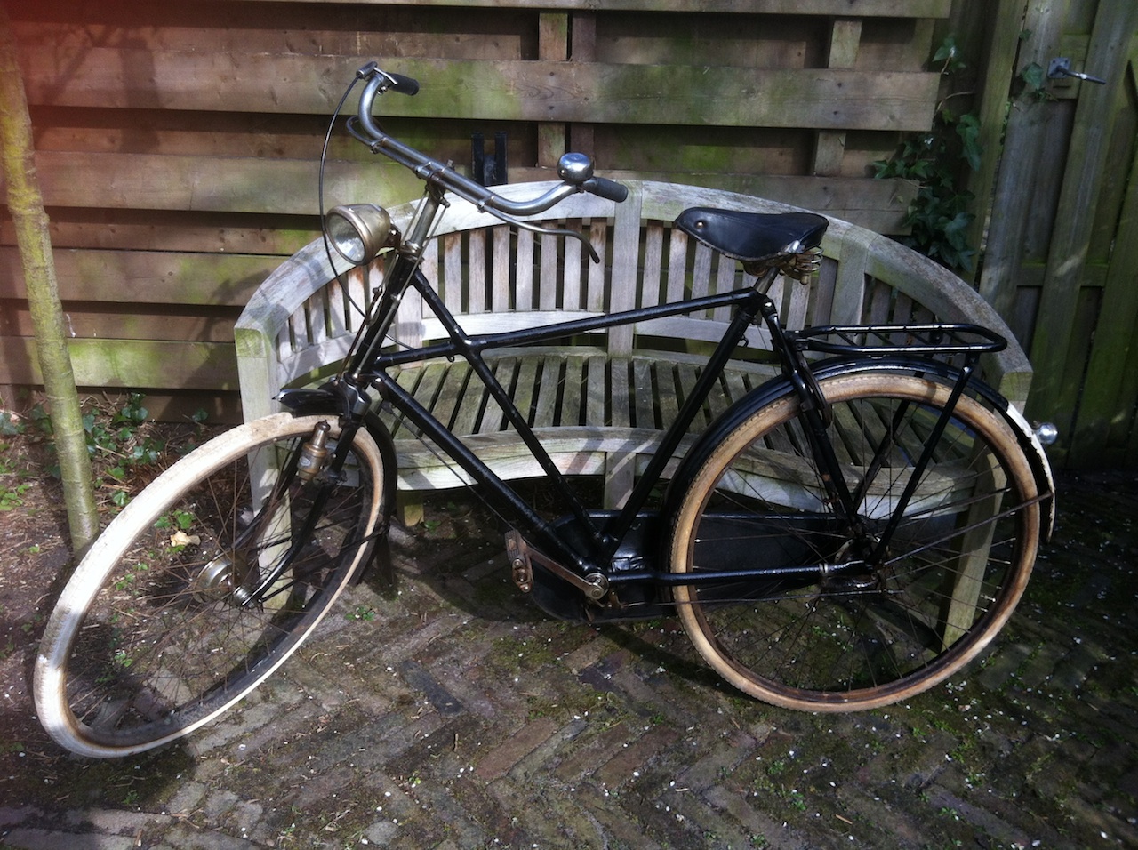 Foto Gazelle kruisframe links 1.jpg