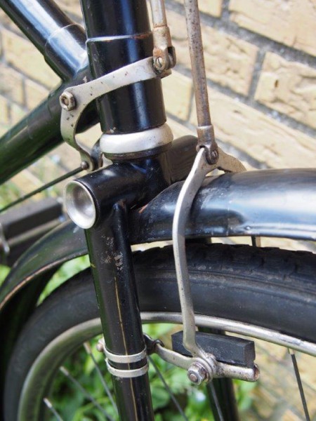 een voorbeeldje, wel verder weggepoetst dan jij zou willen.....