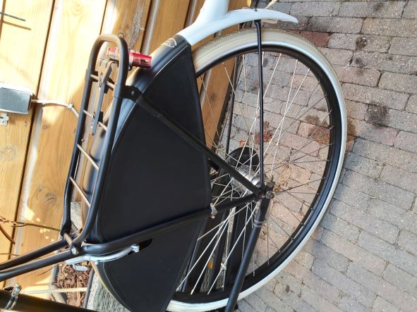 20220416_164059 achterwiel.jpg