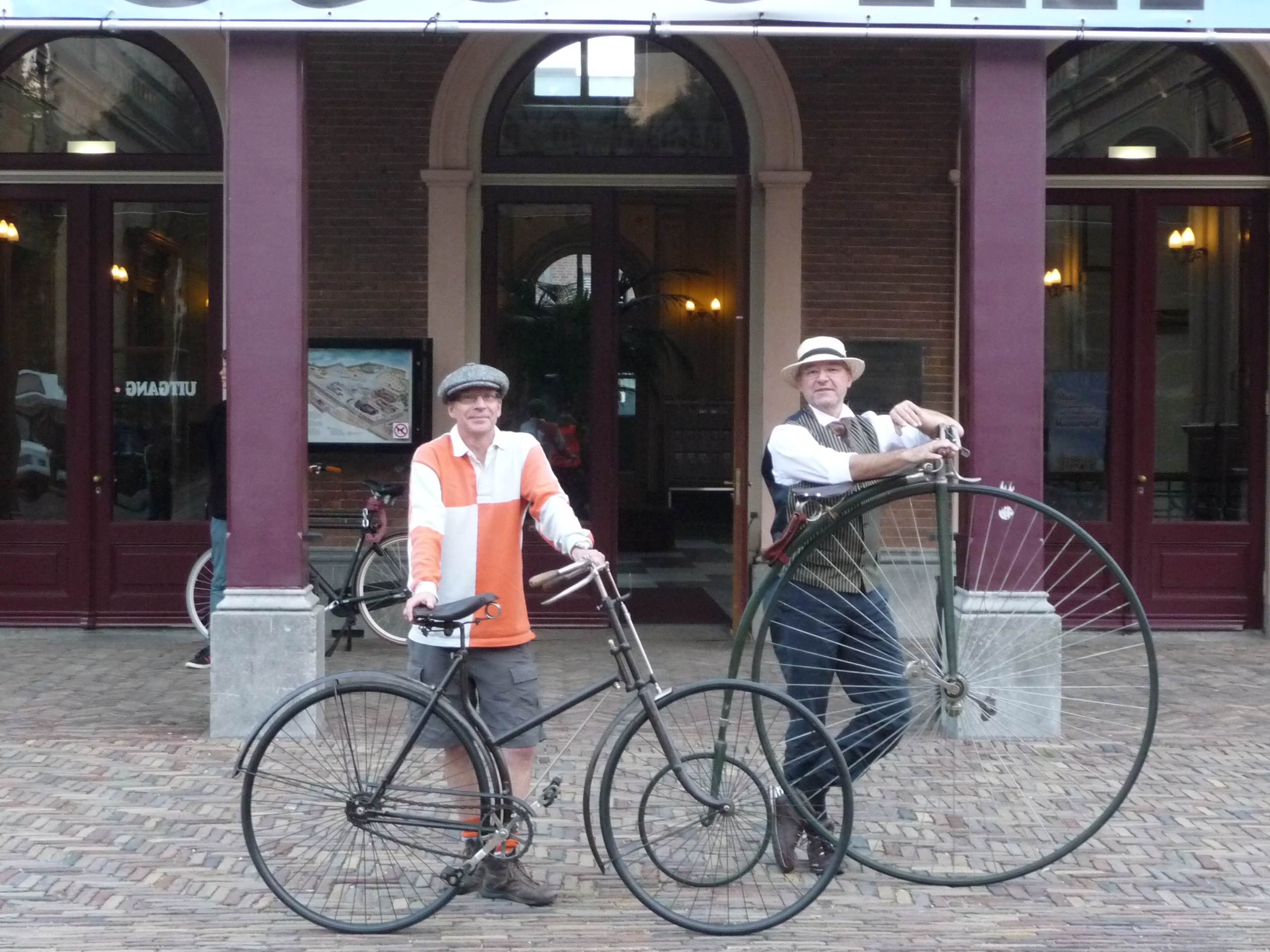 Bij het Maliebaanstation 1.jpg